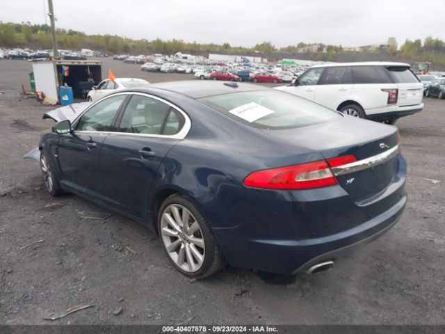 2011 JAGUAR XF SAJWA0GB9BLR87845 Photo 2