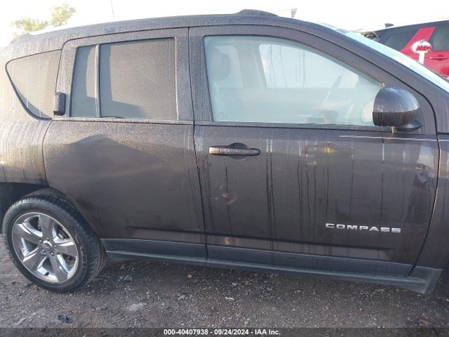 1C4NJCEB7ED662379 Jeep Compass Latitude