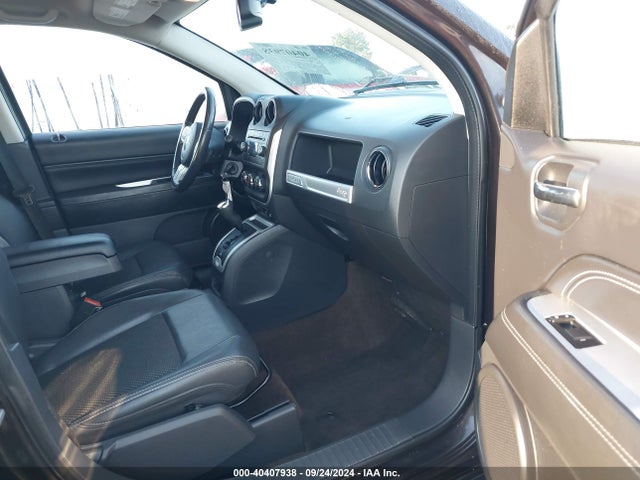 1C4NJCEB7ED662379 Jeep Compass Latitude