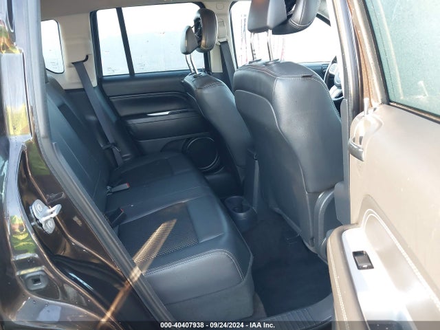 1C4NJCEB7ED662379 Jeep Compass Latitude