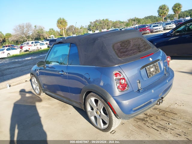 2005 MINI COOPER S WMWRH334X5TF81965 Photo 2