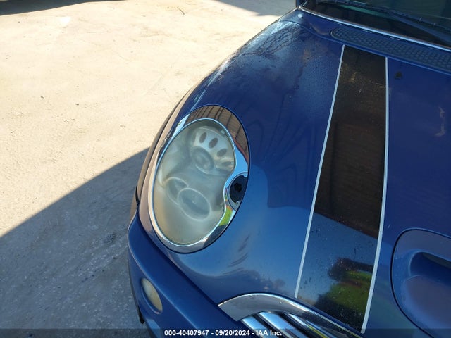 2005 MINI COOPER S WMWRH334X5TF81965 Photo 5