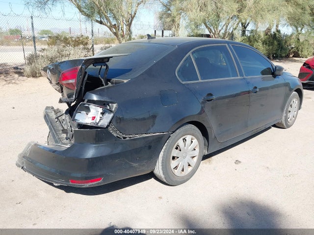 3VW267AJ4GM295616 Volkswagen Jetta 1.4t S