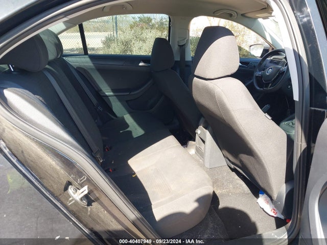 3VW267AJ4GM295616 Volkswagen Jetta 1.4t S