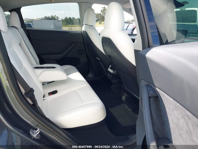 2023 TESLA MODEL Y 7SAYGDEE2PA199025 Photo 7