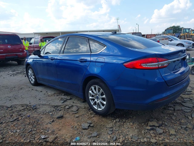 Ford FUSION S 2017 3FA6P0G71HR363272 Image 3