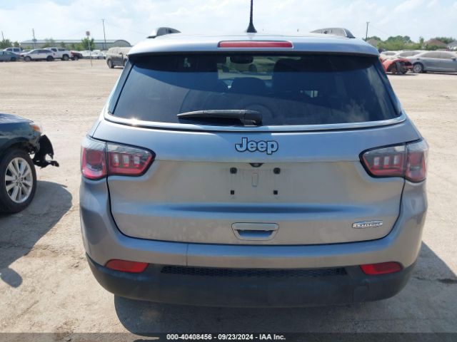 3C4NJCBB7KT730609 Jeep Compass Sun And Wheel Fwd