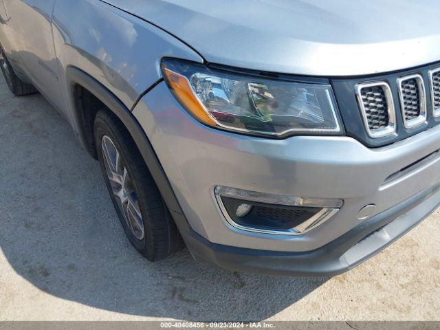3C4NJCBB7KT730609 Jeep Compass Sun And Wheel Fwd