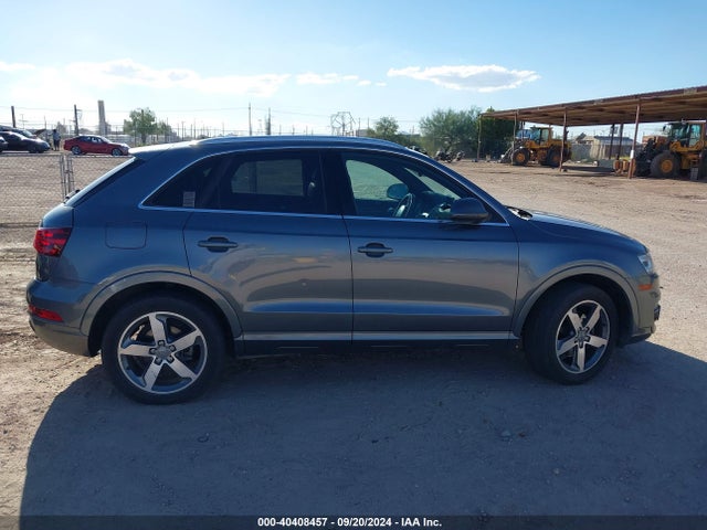 WA1EFCFS7FR008156 Audi Q3 2.0t Premium Plus