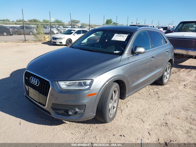 WA1EFCFS7FR008156 Audi Q3 2.0t Premium Plus