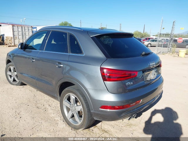 WA1EFCFS7FR008156 Audi Q3 2.0t Premium Plus