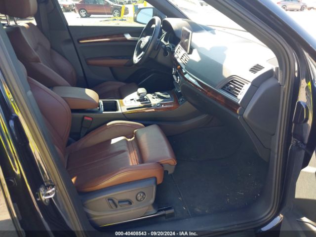 WA1BNAFY1J2081409 Audi Q5 2.0t Premium/2.0t Tech Premium
