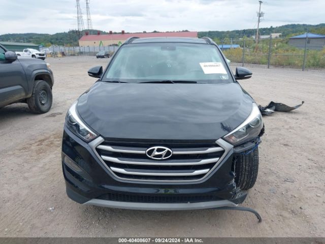 KM8J3CA25JU669416 Hyundai Tucson Value