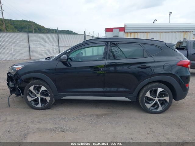 KM8J3CA25JU669416 Hyundai Tucson Value