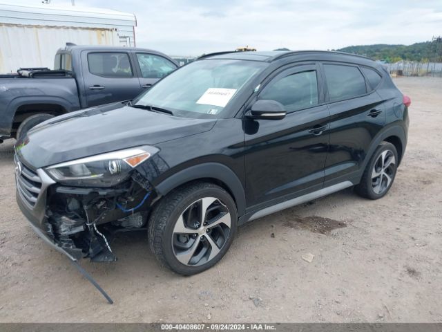 KM8J3CA25JU669416 Hyundai Tucson Value