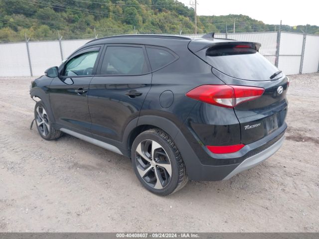 KM8J3CA25JU669416 Hyundai Tucson Value