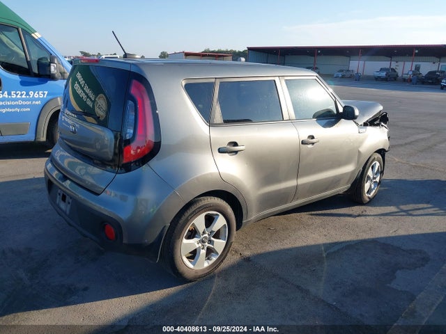 KIA Soul 2017 KNDJN2A23H7458006 Image 4