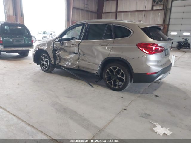 2022 BMW X1 WBXJG9C03N5V21498 Photo 2