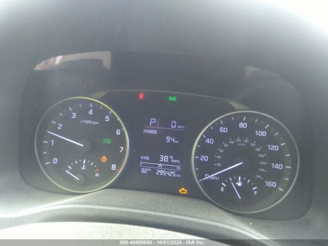 5NPD84LF0HH041101 Hyundai ELANTRA SE