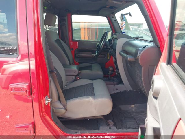 2010 JEEP WRANGLER UNLIMITED 1J4BB3H19AL109200 Photo 4