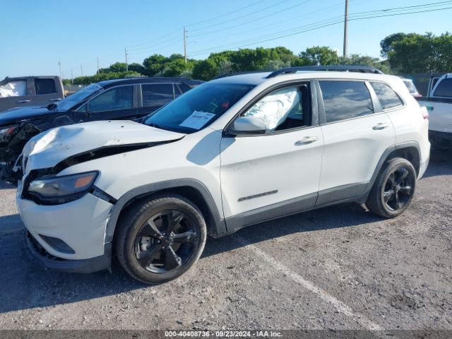 1C4PJLLX1KD300860 Jeep Cherokee Altitude Fwd