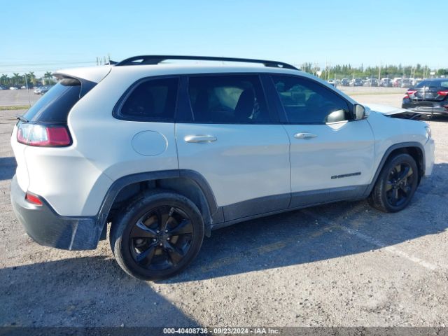 1C4PJLLX1KD300860 Jeep Cherokee Altitude Fwd