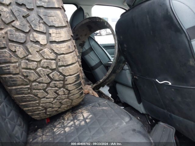 1C6RR7FT9HS530174 RAM 1500 Express Quad Cab 4x4 6'4 Box