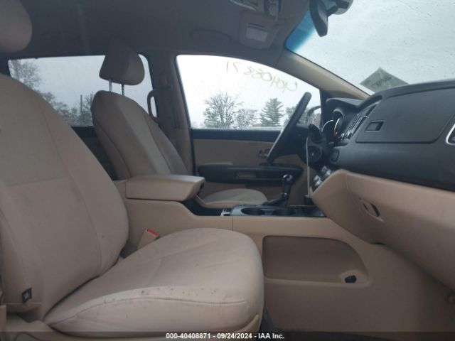 KNDMB5C16G6195168 KIA SEDONA LX