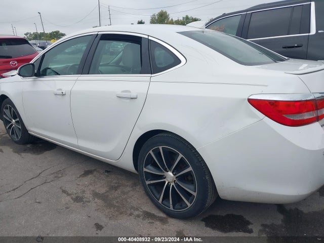 1G4PR5SK4H4110579 Buick Verano Sport Touring