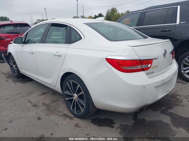 1G4PR5SK4H4110579 Buick Verano Sport Touring