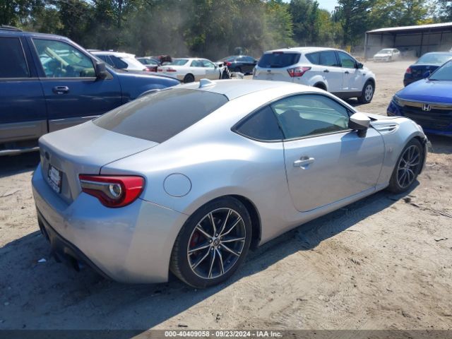 JF1ZNAA18H9709472 Toyota 86