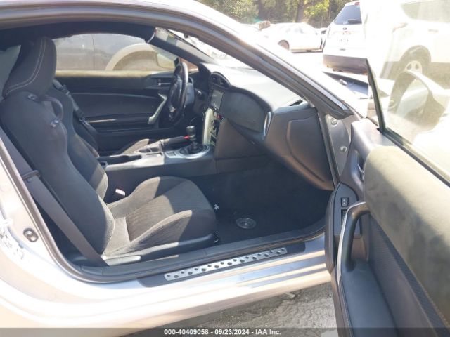 JF1ZNAA18H9709472 Toyota 86
