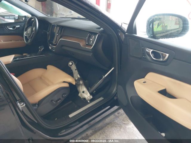 YV4102RLXL1588661 Volvo Xc60 T5 Inscription
