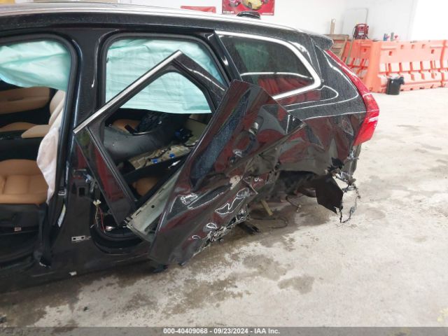 YV4102RLXL1588661 Volvo Xc60 T5 Inscription