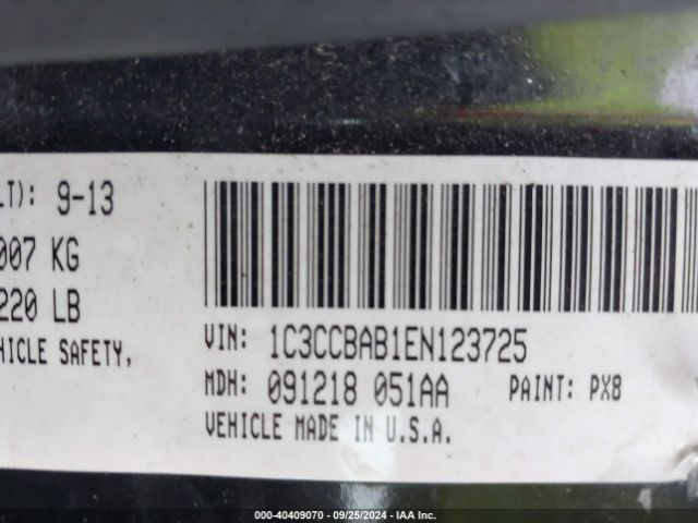 1C3CCBAB1EN123725 Chrysler 200 LX