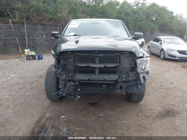 1C6RR7LG7HS581647 RAM 1500 Big Horn  4x4 5'7 Box
