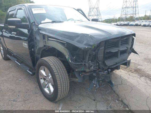 1C6RR7LG7HS581647 RAM 1500 Big Horn  4x4 5'7 Box