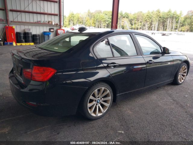 2012 BMW 328I WBA3A5C50CF344327 Photo 3