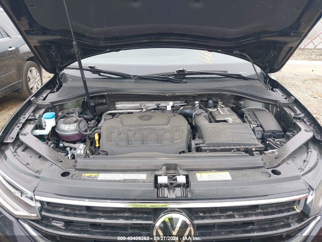 3VV8B7AXXNM170499 Volkswagen Tiguan 2.0t Se R-line Black