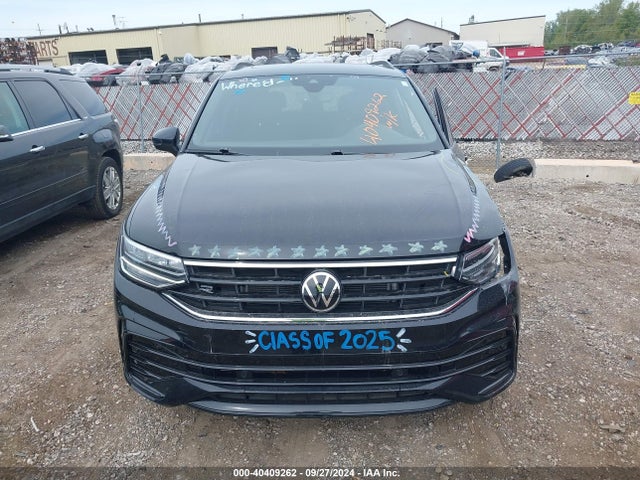 3VV8B7AXXNM170499 Volkswagen Tiguan 2.0t Se R-line Black