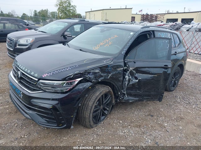 3VV8B7AXXNM170499 Volkswagen Tiguan 2.0t Se R-line Black