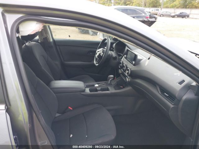 3N1AB8BV4RY238767 Nissan Sentra S Xtronic Cvt