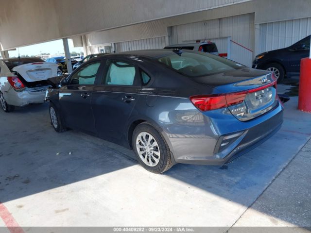 3KPF24AD2ME313092 KIA FORTE FE