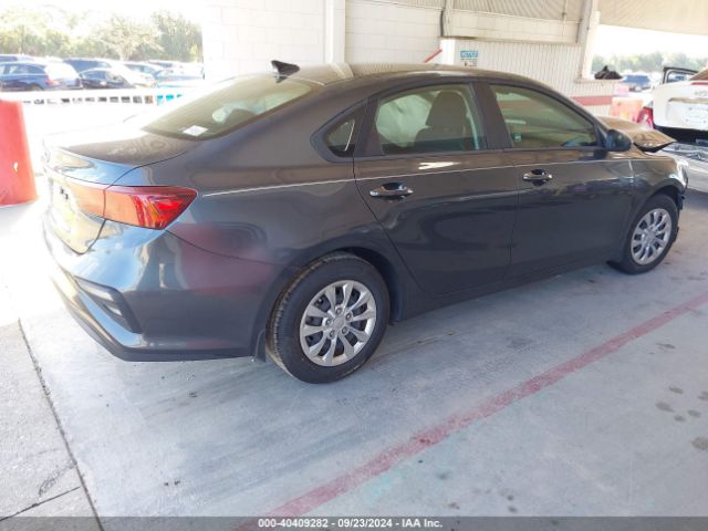 3KPF24AD2ME313092 KIA FORTE FE