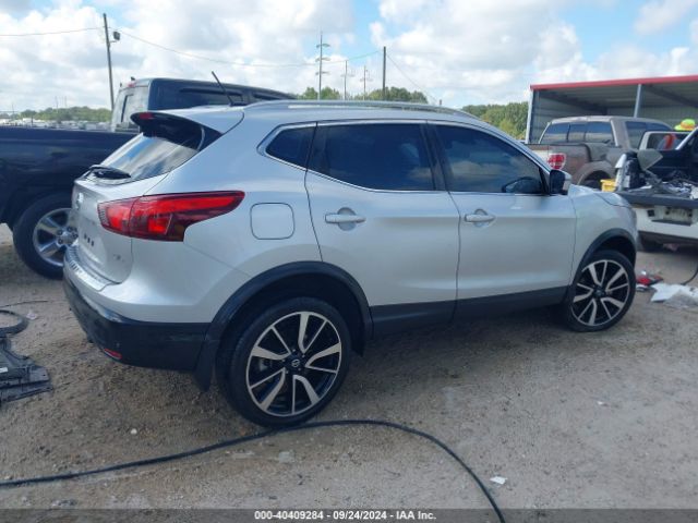 JN1BJ1CP8KW218064 Nissan Rogue Sport Sl