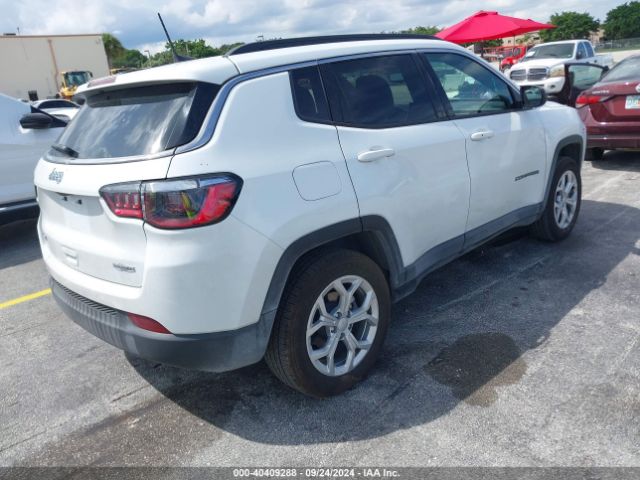 3C4NJDBN4RT110469 Jeep Compass Latitude 4x4