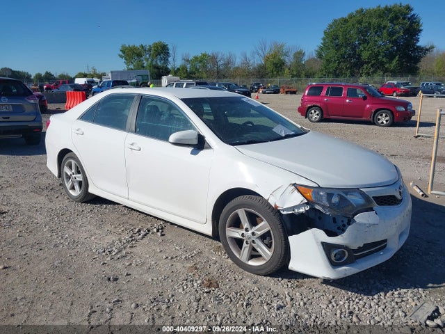 2014 4T1BF1FK3EU461954 main image