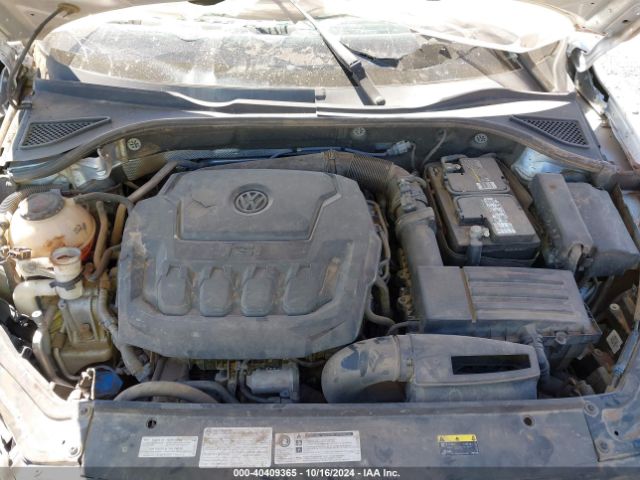 1VWAA7A32JC044677 Volkswagen Passat 2.0t R-line/2.0t S