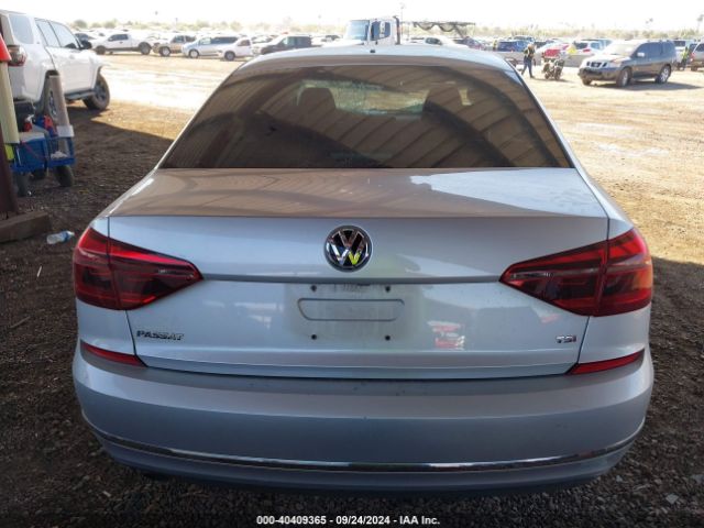 1VWAA7A32JC044677 Volkswagen Passat 2.0t R-line/2.0t S