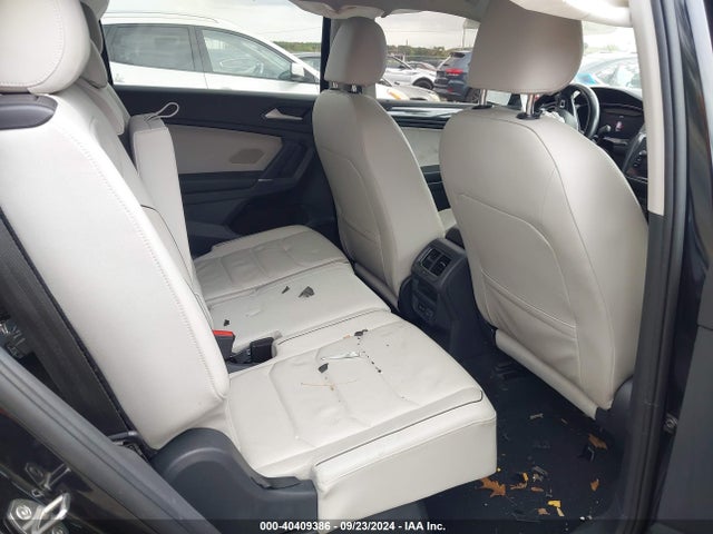 3VV5B7AX6JM063964 Volkswagen Tiguan 2.0t Sel Premium